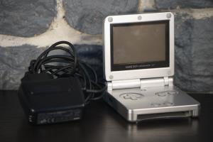Game Boy Advance SP - Silver (06)